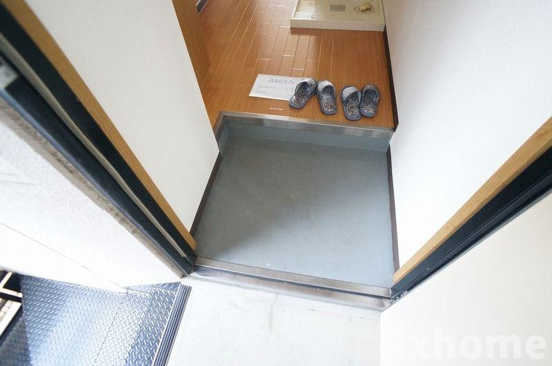 フローラの玄関|落ち着いた玄関です