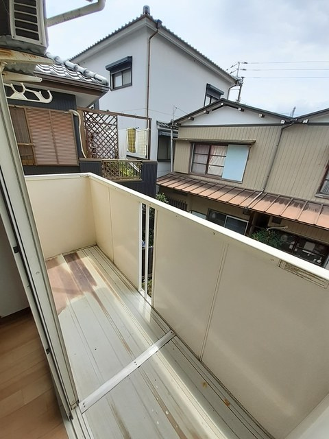 プラティークのバルコニー|バルコニー