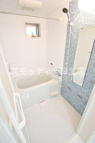 ラモーナ玉出東Ⅱの浴室