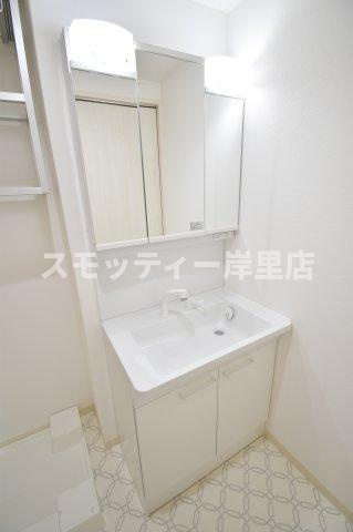 ラモーナ玉出東Ⅱの洗面所