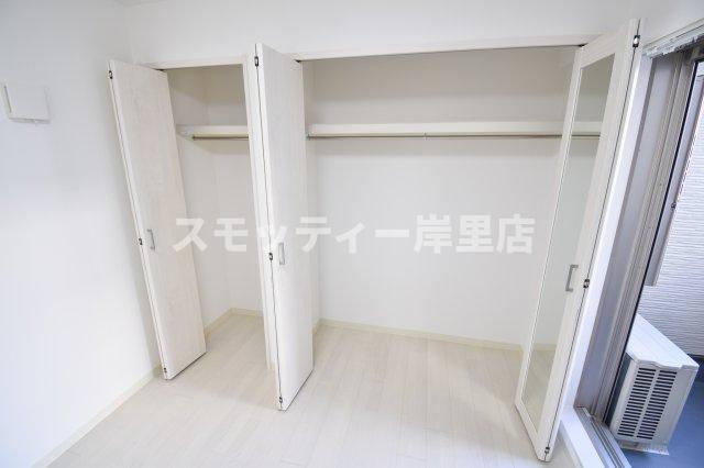 ラモーナ玉出東Ⅱの収納