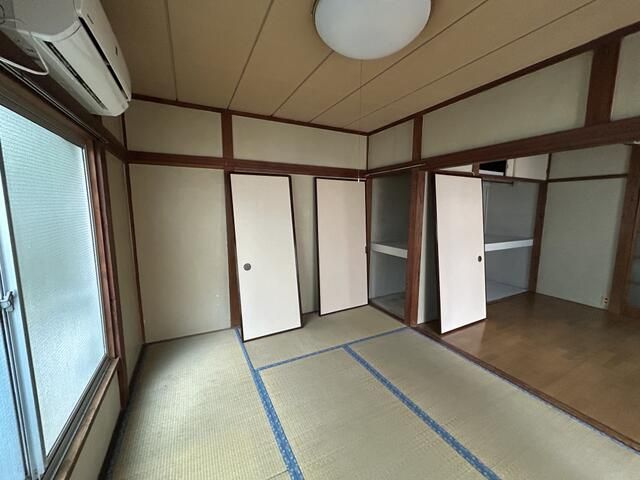 千代野荘の居間・リビング