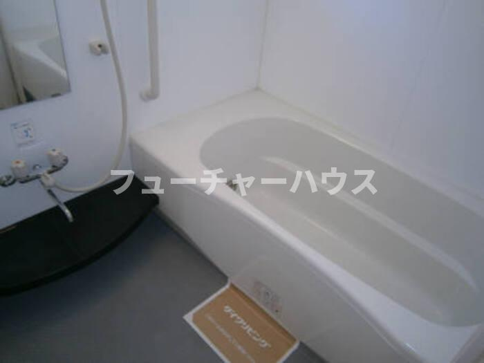 メゾングレース　Ｇの浴室