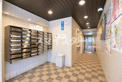 台東区千束２丁目の賃貸マンションのロビー