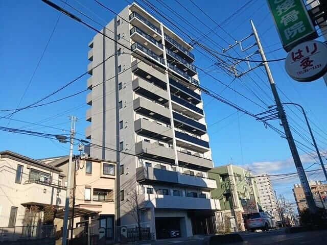 スアヴィス鳩ヶ谷の外観