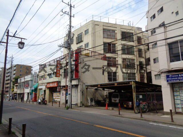 東和マンションのエントランス