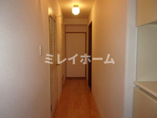 パークレジデンス大森の玄関|同建物内、別のお部屋の参考写真になります。