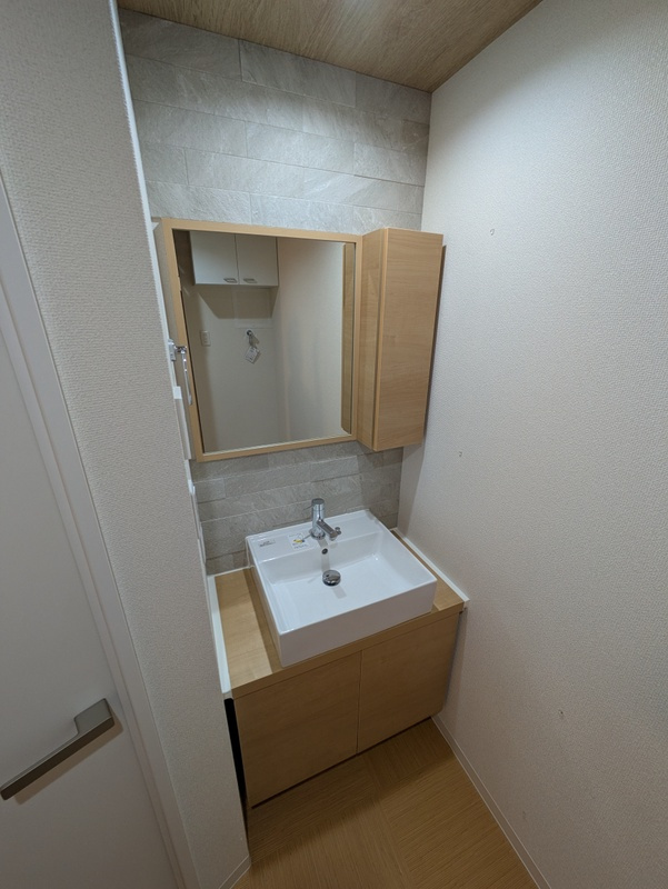 練馬区関町北5丁目マンションの独立洗面台