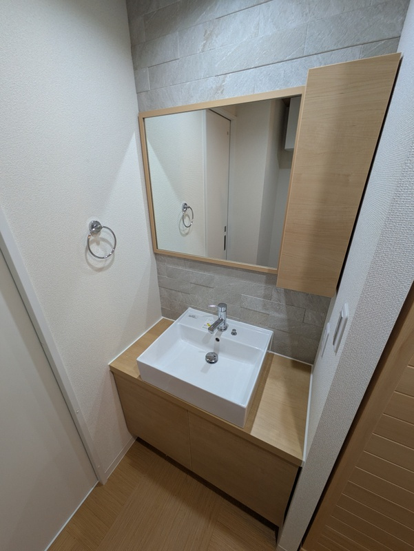 練馬区関町北5丁目マンションの独立洗面台