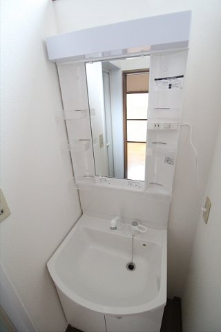 【洗面所】