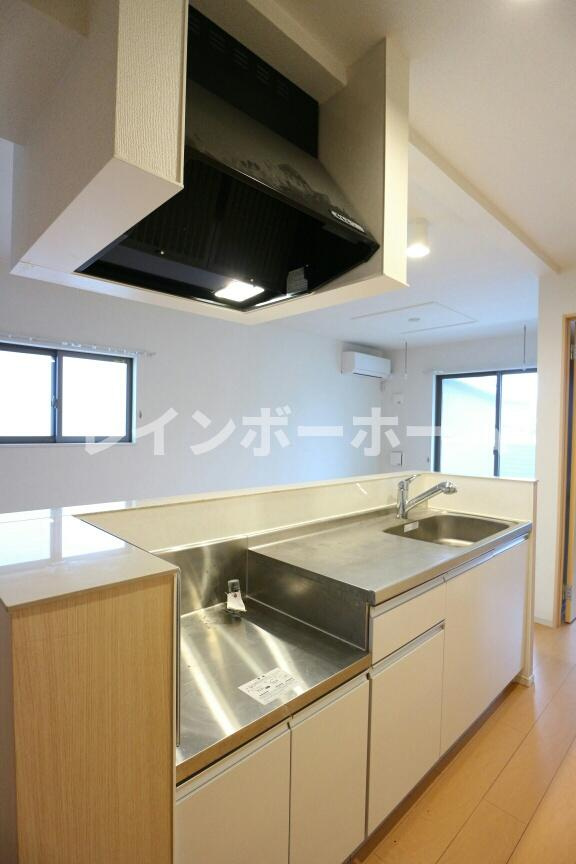 マハナ　ファレのキッチン|同物件別号室参考写真です。