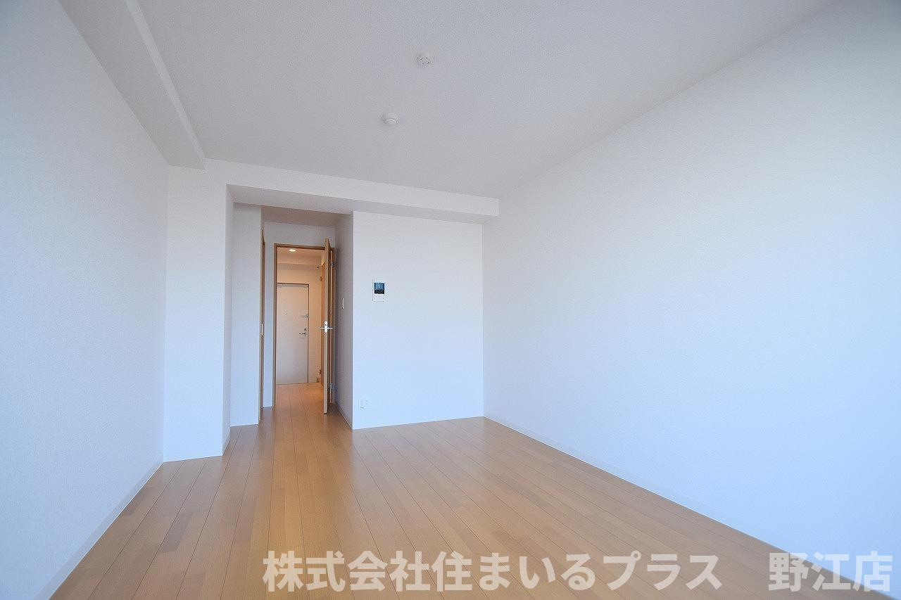 GRANDELの居間・リビング