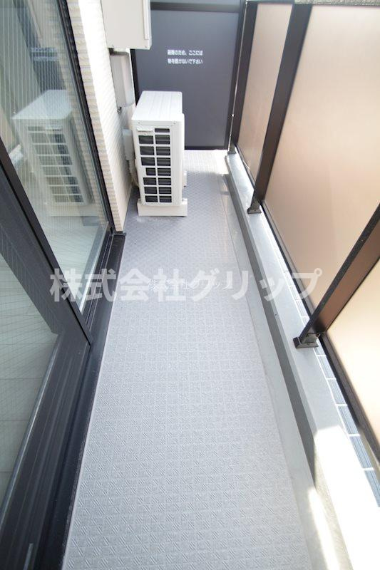 ラヴェニール横浜蒔田のバルコニー