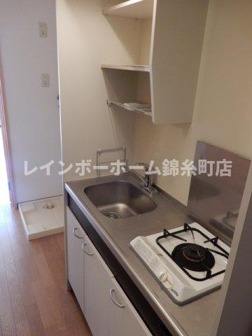 江戸川区松島４丁目のアパートのキッチン