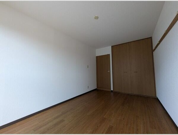 ハウスK Vの居間・リビング