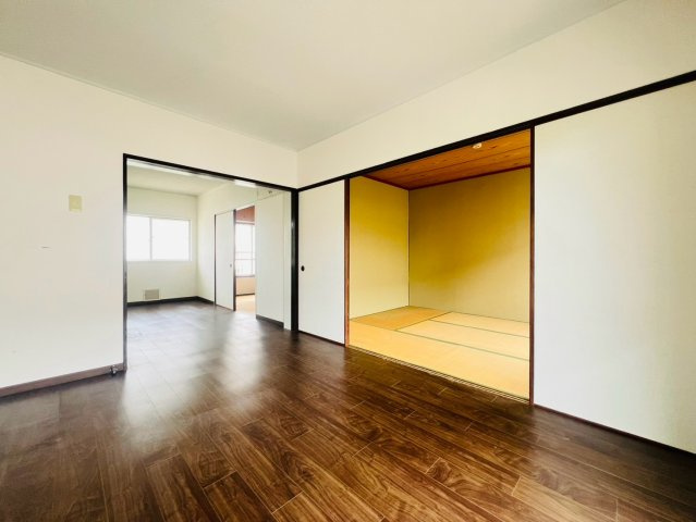 狩口台住宅33号棟の居間・リビング