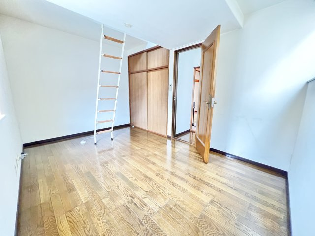 物井1516-28貸家の子供部屋|子供のお昼寝に使えるお部屋です