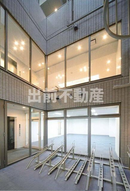 レジディア神田岩本町Ⅱのロビー