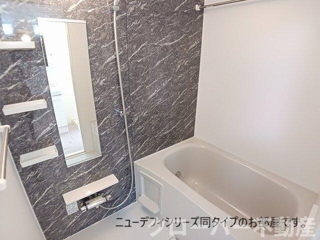 カーサ　福岡　Ⅰの浴室
