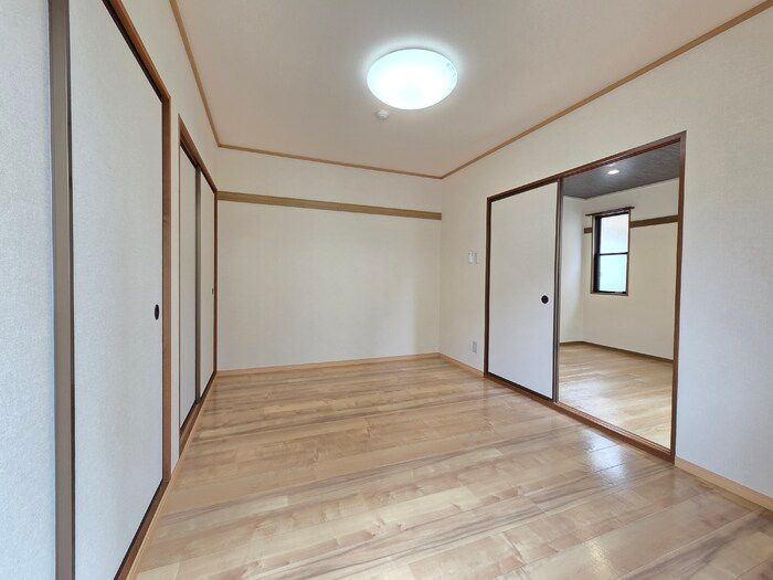 セジュール函南の洋室