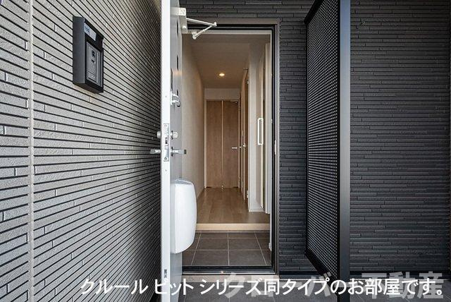 カーサ　福岡　Ⅱの玄関