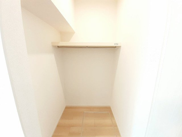 トロワ三本木の収納