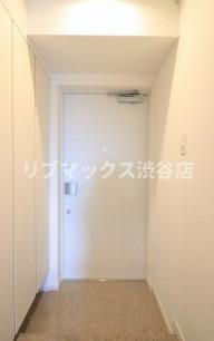 【玄関】ミュージシャンズヴィラ幡ヶ谷