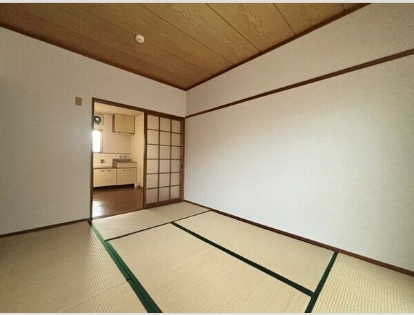 カームハウスの内装