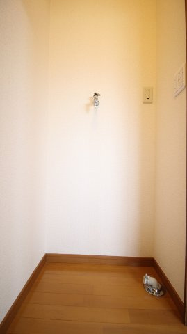 メゾン山岡の居間・リビング|おしゃれな居間です