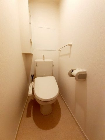 メゾンドエスポワールのトイレ|清潔感のあるトイレです