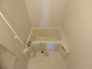 レオパレス双柳１番館の浴室|きれいなお風呂です
