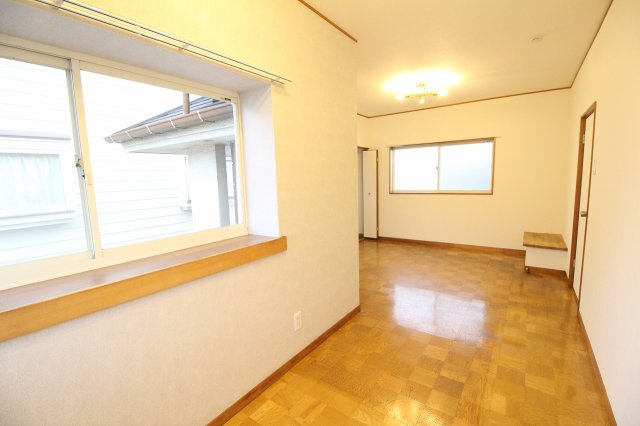 パレOY小谷田の寝室|落ち着いた色調の寝室です