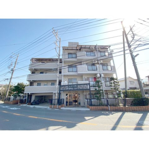 杉浦ハイツ狭山の外観|外観は落ち着いています