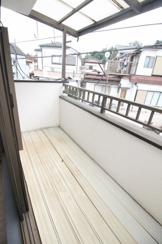狭山市笹井２丁目の一戸建てのバルコニー|バルコニーがあります