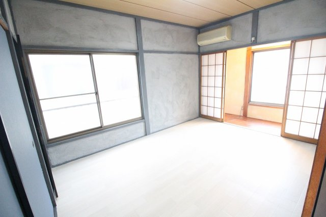 狭山市笹井２丁目の一戸建ての居間・リビング|リビングです