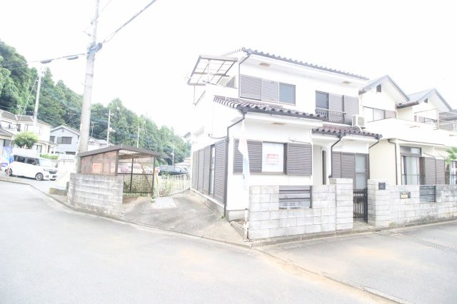 狭山市笹井２丁目の一戸建ての外観