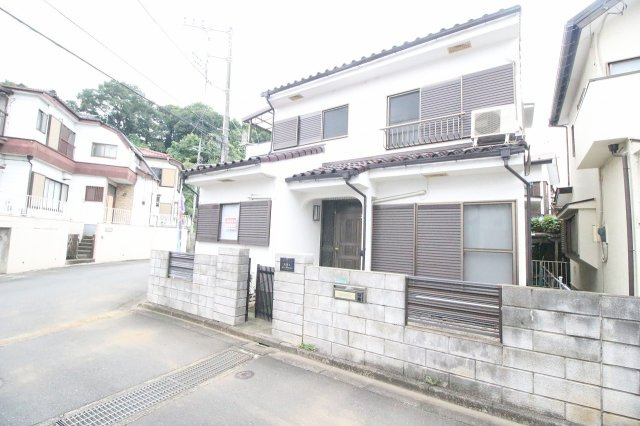 狭山市笹井２丁目の一戸建ての外観