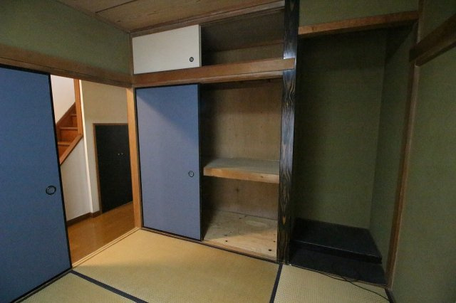 狭山市笹井２丁目の一戸建ての和室