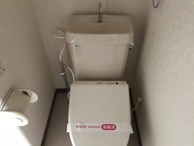 リヴィエールⅠのトイレ|シャワー付温水便座トイレ