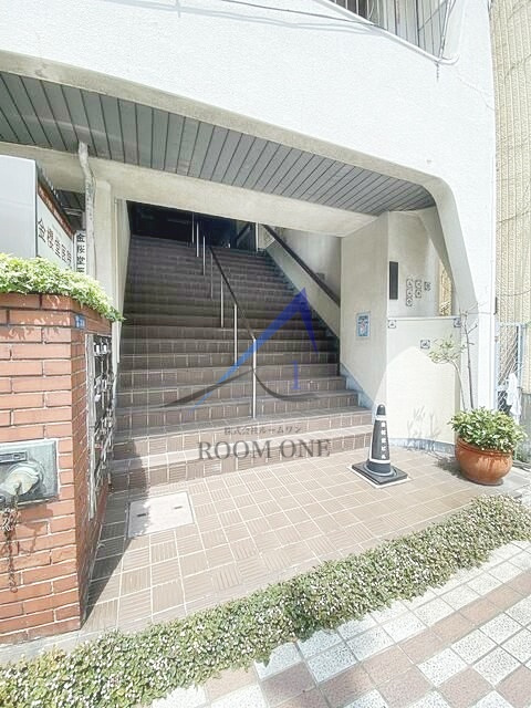 金桜堂ビルのエントランス|エントランスです。
