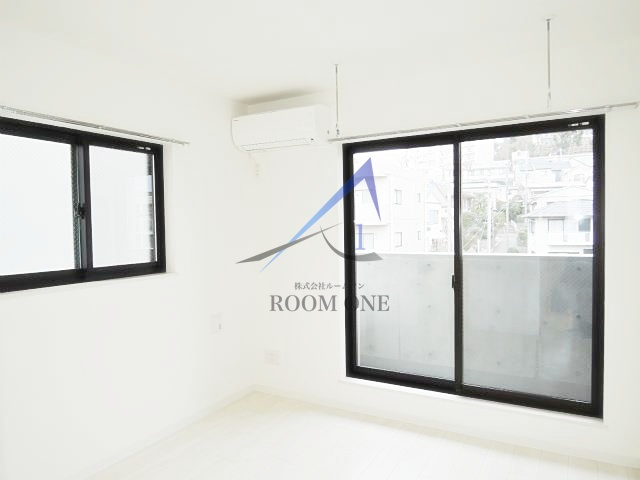 リチェンシア横浜三ツ沢下町の居間・リビング|洋室のお部屋です。