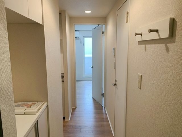 b’CASA TOKIOの玄関