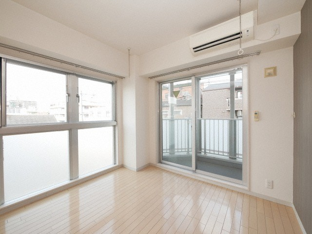 大阪市阿倍野区阪南町５丁目の賃貸マンションの居間・リビング