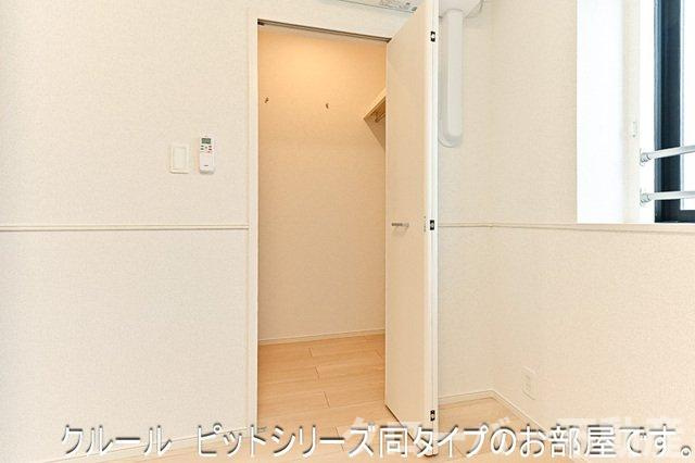 カーサ　福岡　Ⅱの収納