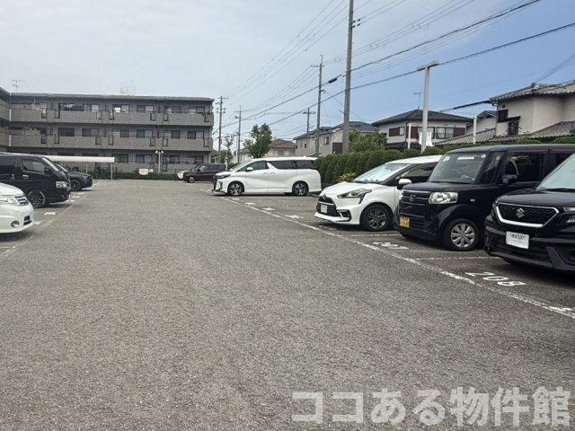 マウンティン・ツーの駐車場