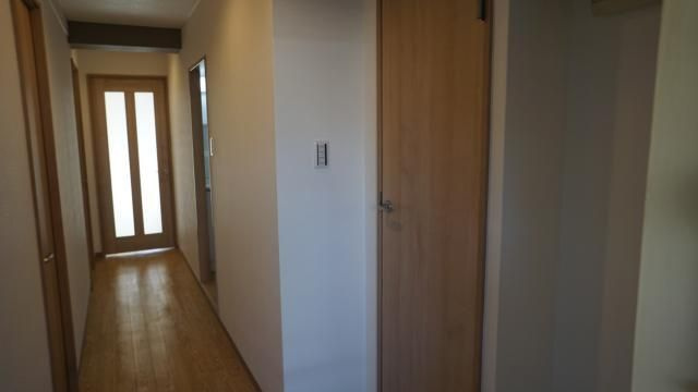 アルンハイム芦屋の玄関