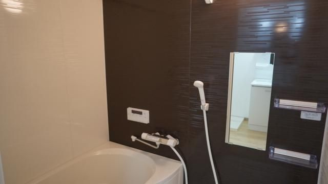 アルンハイム芦屋の浴室