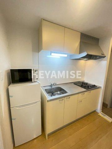 グランドステージ西山のキッチン|※同物件反転タイプの写真でございます※現況を優先します※
※冷蔵庫。電子レンジは設置されておりません。