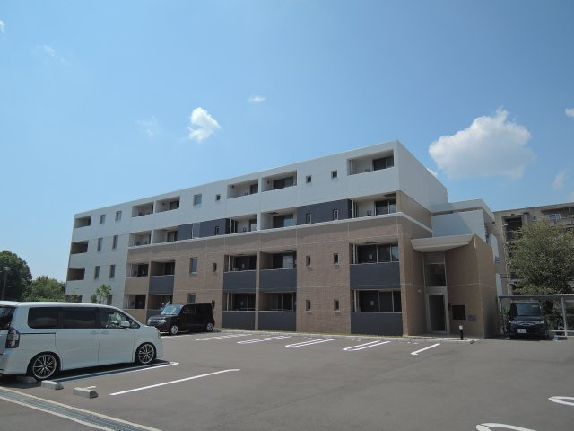 L’iLL登町の外観