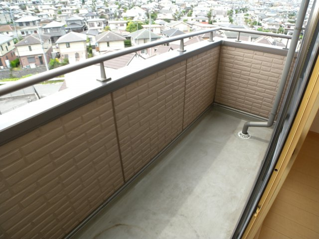 ファミーユ三木のバルコニー